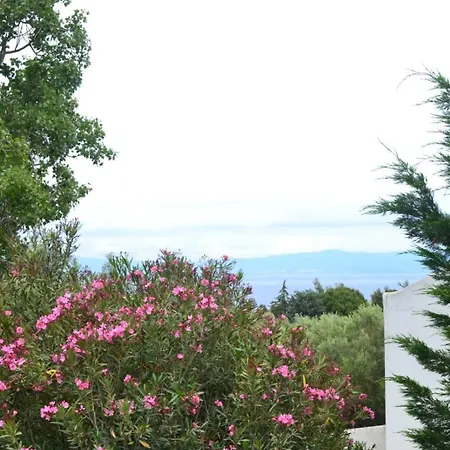 Summer House With Sea View And Garden Holiday home Kriopigi
