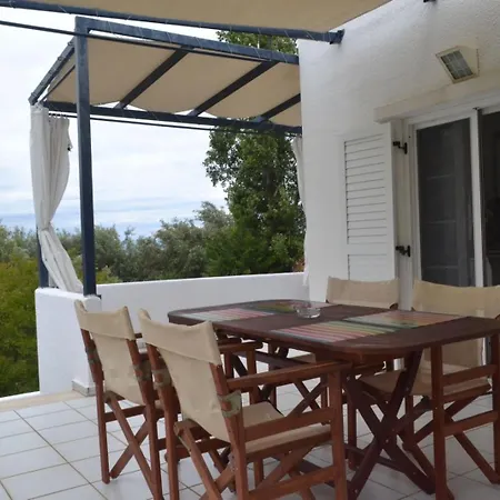 Tatil Evi Summer House With Sea View And Garden