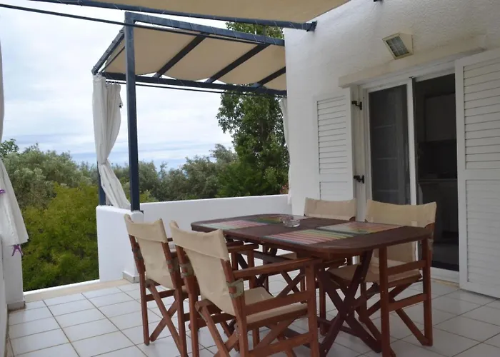 Case de vacanță Summer House With Sea View And Garden